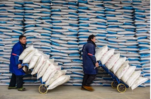 һ�@ԭ�ϳɱ���λ��ͦ�������߄�����أ�