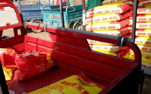 �ֲ�����⛈�r���������У��������@�o��