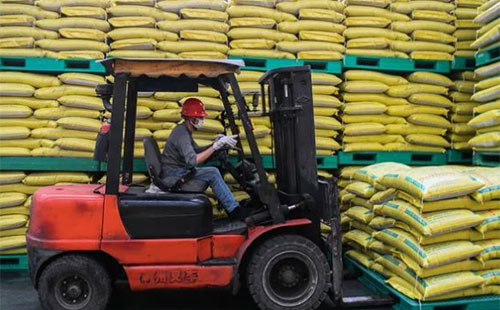 ԭ�ϝq���@�ˣ��ͺϷʃr���ͦ