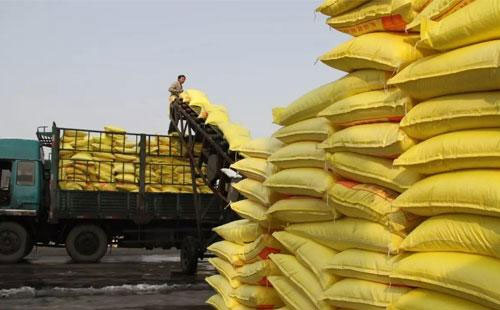 ���ع��S��r���{(di��o)30-40Ԫ/�������w�ɽ����һ��