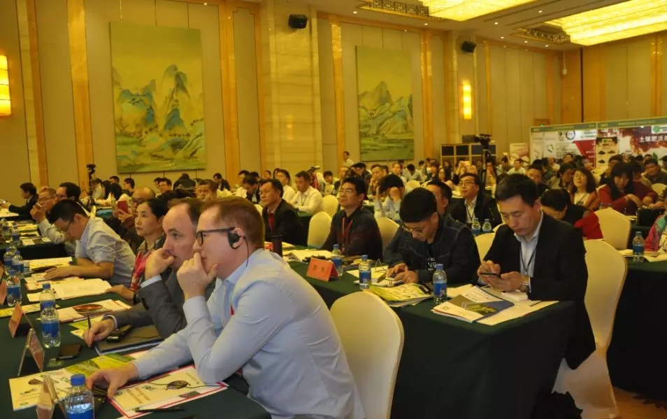 ȫ����R��ABS2018��� ���h����̼���δ���l(f��)չ��