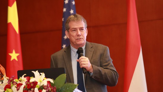 4Cliff Thomas Johnston �����նɴ�W(xu��) �r(n��ng)�I(y��)�W(xu��)���������.jpg