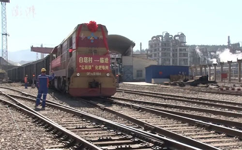 ���ʌ����_ͨ�����ʳ��ھ���ķ�ʽ����һ��ͨ��