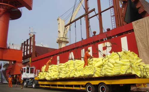 ȫ�򻯷ʹ���څ�ھo�������_˹Ӌ�������ʳ��ڌ������~����