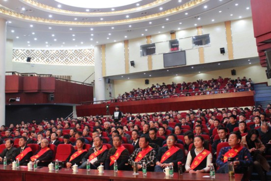 ǧ��ɶ�����&ldquo;�����L�� &rdquo;  �_�T�ӷʘIϲӭ�˷��e��2166.jpg