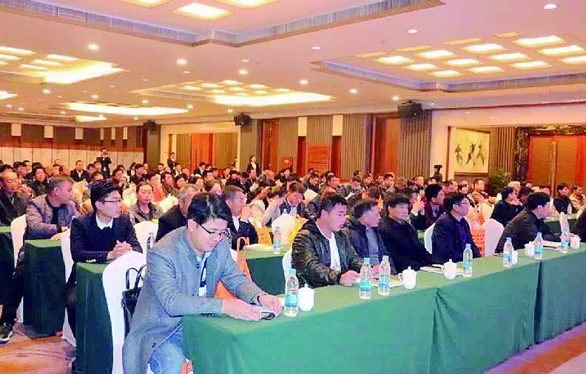 �������B(t��i)��һ��(g��)������(ji��)���B(y��ng)�ص���I(y��)�𻯳ɵ�