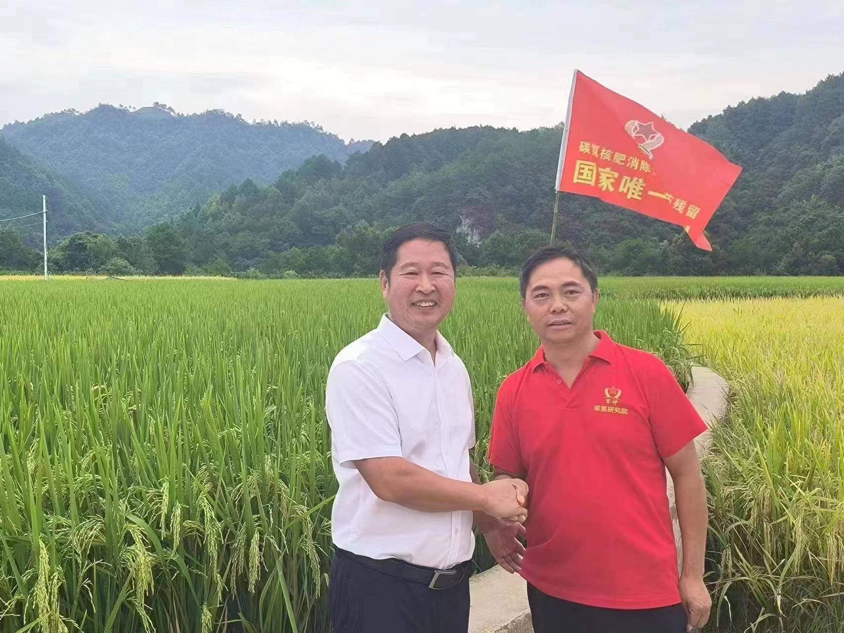 ϲ��̼��˷��S�չ����F��ǭ����¡�����_