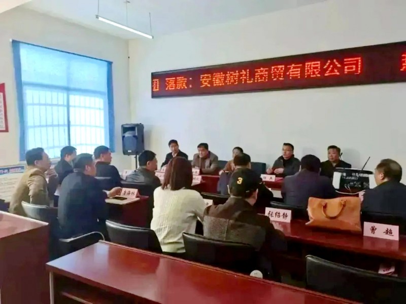 �����l(xi��ng)�����d��̼��˷���ػ����Ŀ��Մ���ڻ������e��